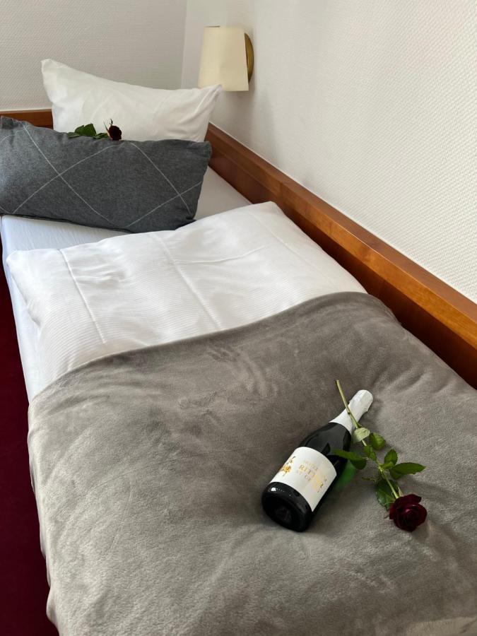 Hotel Zum Ritter St. Georg Heidelberg Buitenkant foto