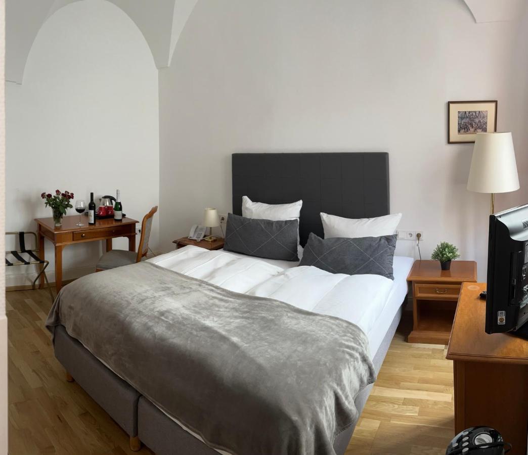 Hotel Zum Ritter St. Georg Heidelberg Buitenkant foto