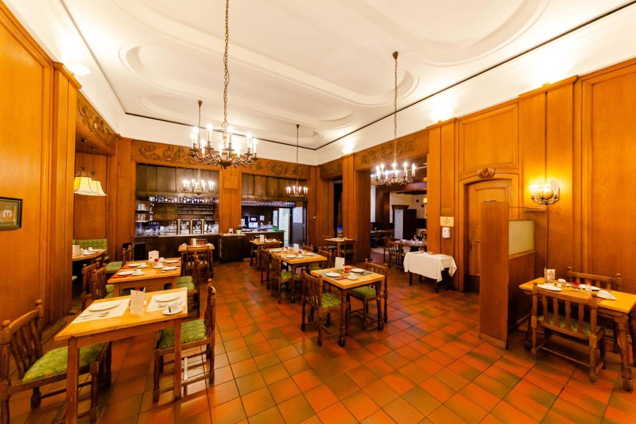 Hotel Zum Ritter St. Georg Heidelberg Buitenkant foto