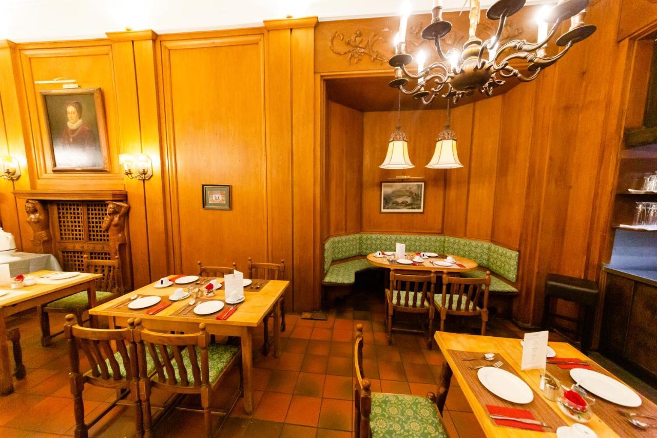 Hotel Zum Ritter St. Georg Heidelberg Buitenkant foto